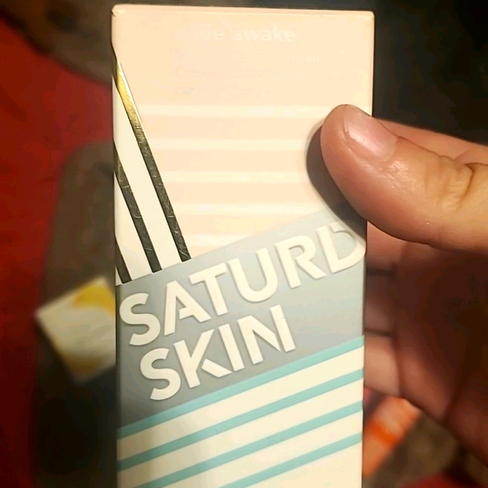 Saturday skin wide awake
